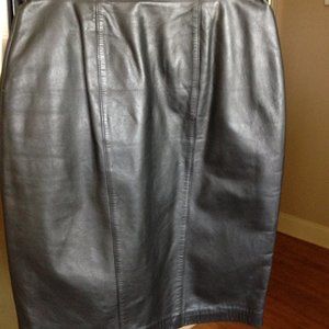 Evan Davies 100% leather Petite skirt size 6P